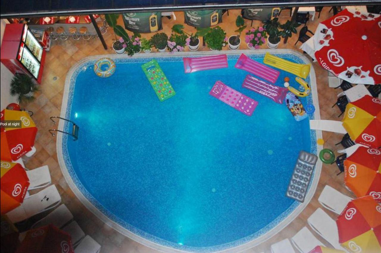 Italia Hotel Nesebar Facilidades foto